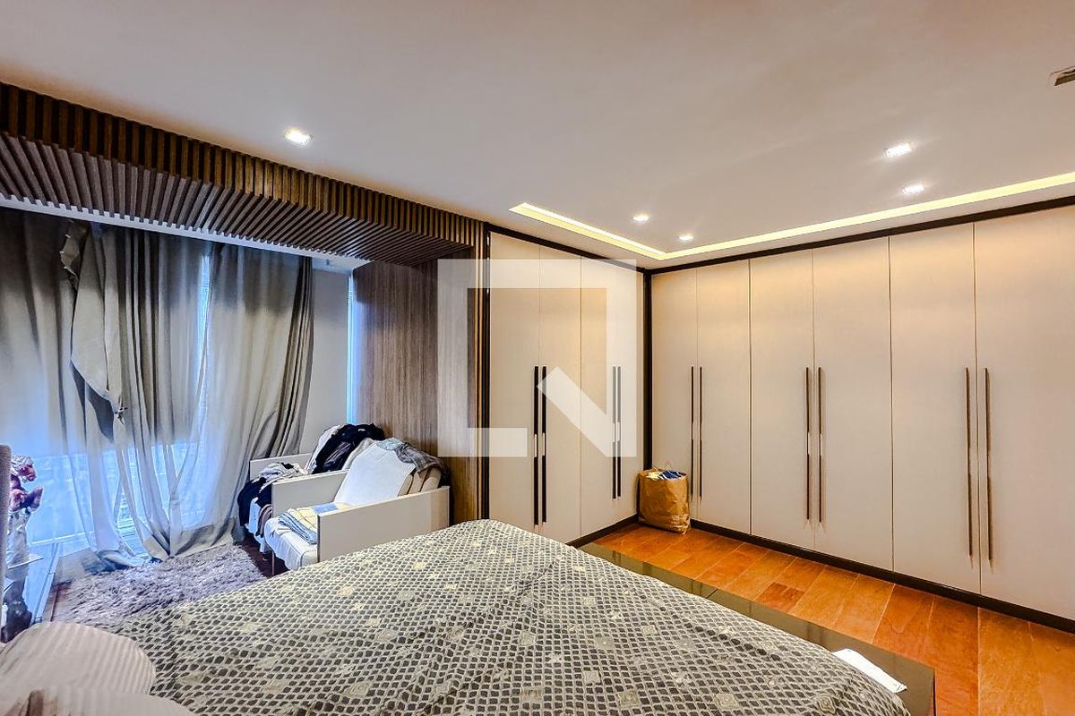 Cobertura, 3 quartos, 221 m² - Foto 16