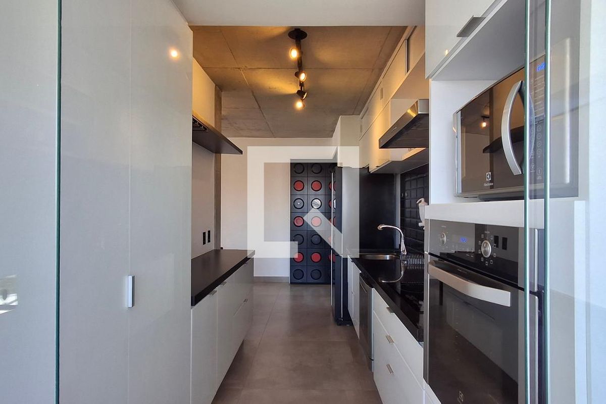 Apartamento à Venda - Cambuí, 1 Quarto,  70 m2 em , Campinas - sp | SoloBR