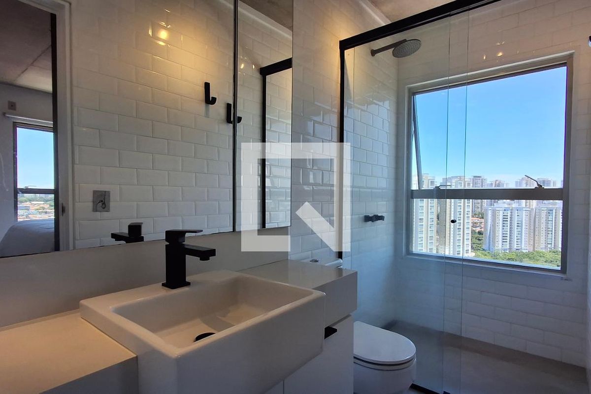 Apartamento à Venda - Cambuí, 1 Quarto,  70 m2 em , Campinas - sp | SoloBR