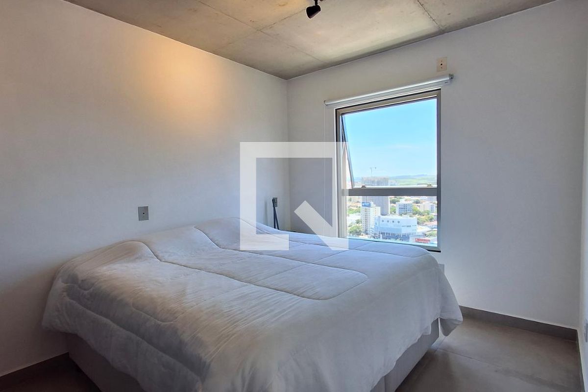 Apartamento à Venda - Cambuí, 1 Quarto,  70 m2 em , Campinas - sp | SoloBR