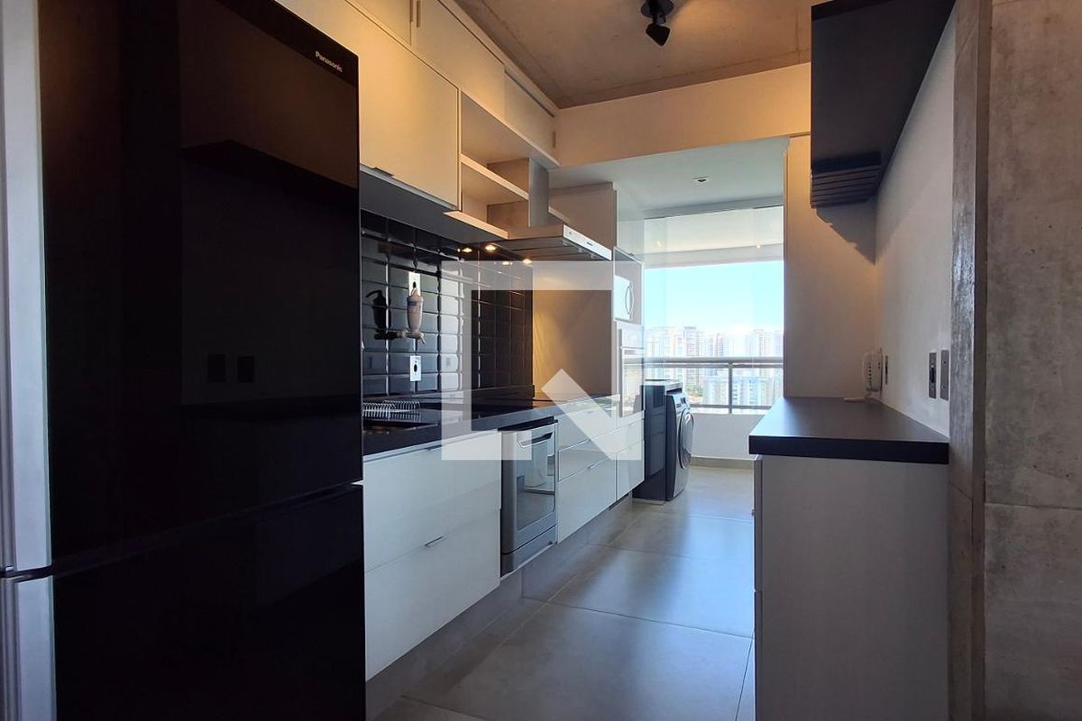Apartamento à Venda - Cambuí, 1 Quarto,  70 m2 em , Campinas - sp | SoloBR