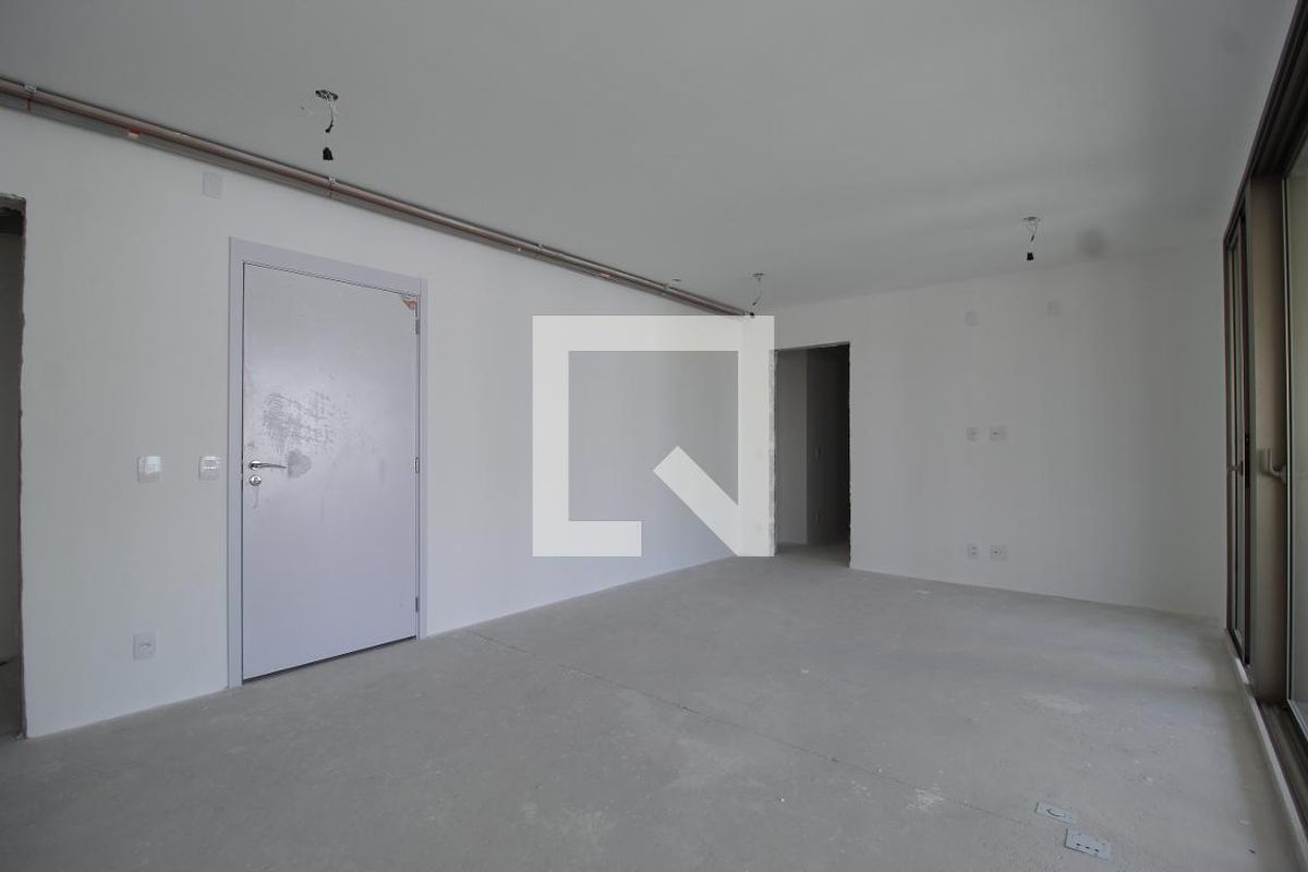 Apartamento, 3 quartos, 151 m² - Foto 1