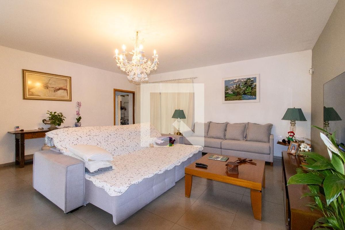 Casa à Venda - Res. Parque dos Alecrins, 2 Quartos,  200 m2 em , Campinas - sp | SoloBR