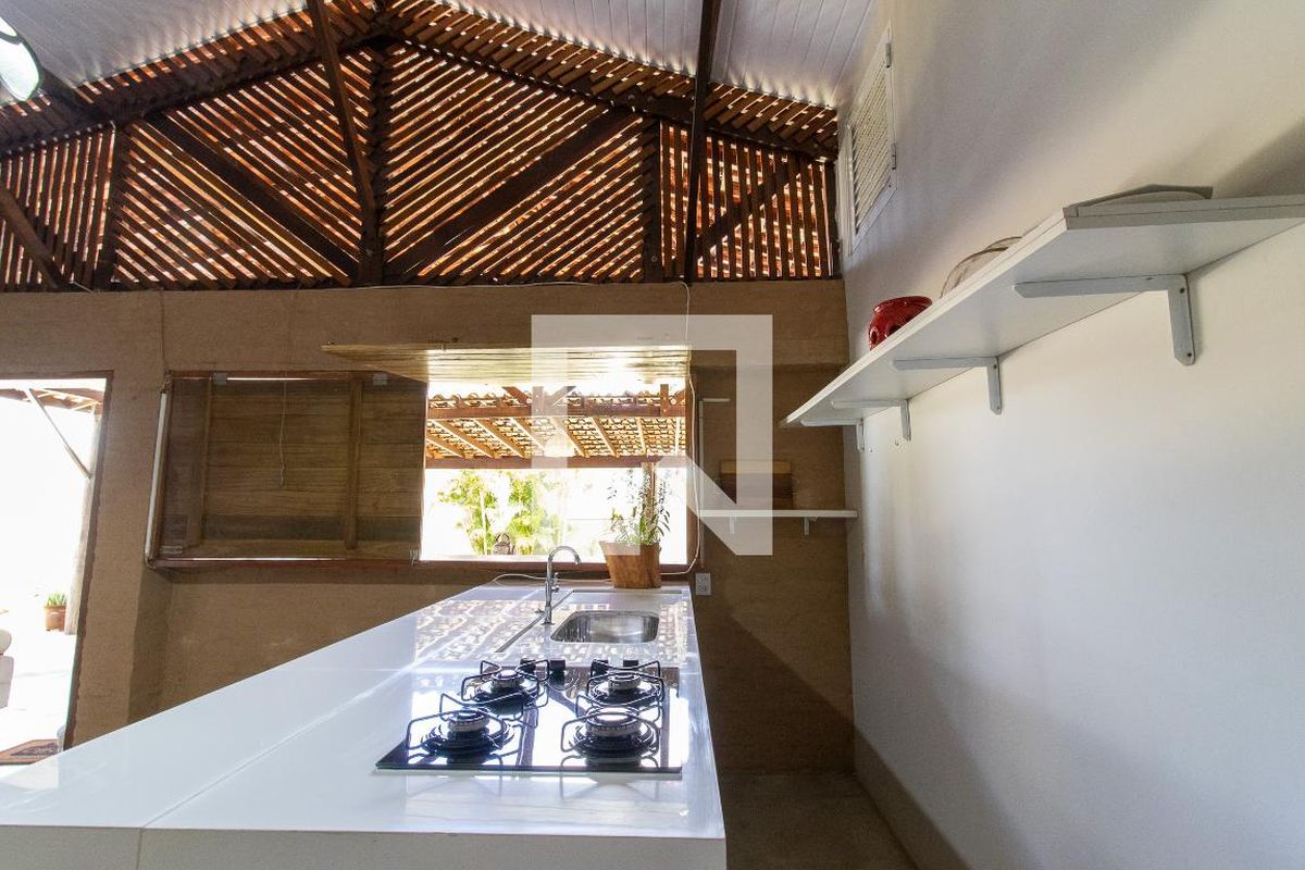 Casa à Venda - Res. Parque dos Alecrins, 3 Quartos,  250 m2 em , Campinas - sp | SoloBR