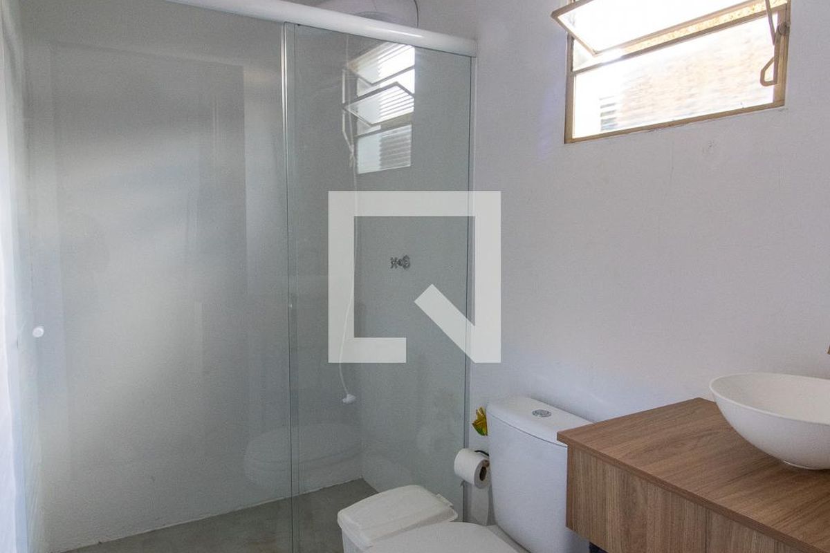Casa à Venda - Res. Parque dos Alecrins, 3 Quartos,  250 m2 em , Campinas - sp | SoloBR