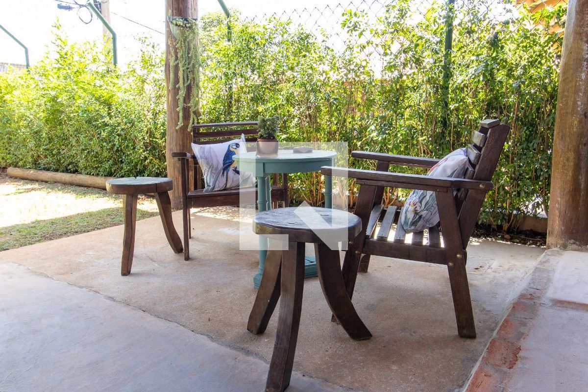 Casa à Venda - Res. Parque dos Alecrins, 3 Quartos,  250 m2 em , Campinas - sp | SoloBR