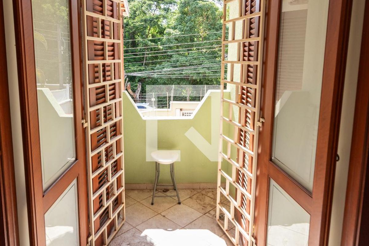 Casa à Venda - Mansões Santo Antônio, 4 Quartos,  350 m2 em , Campinas - sp | SoloBR