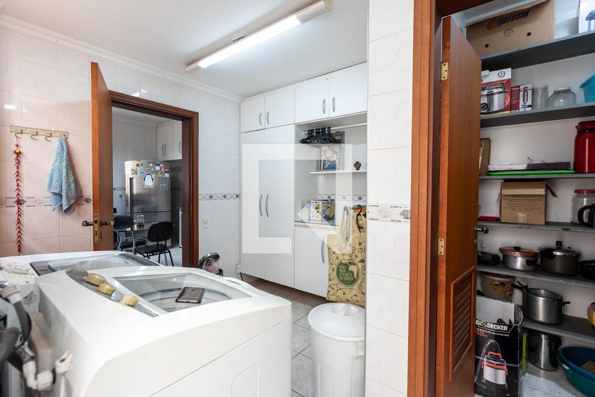 Casa à Venda - Mansões Santo Antônio, 4 Quartos,  350 m2 em , Campinas - sp | SoloBR