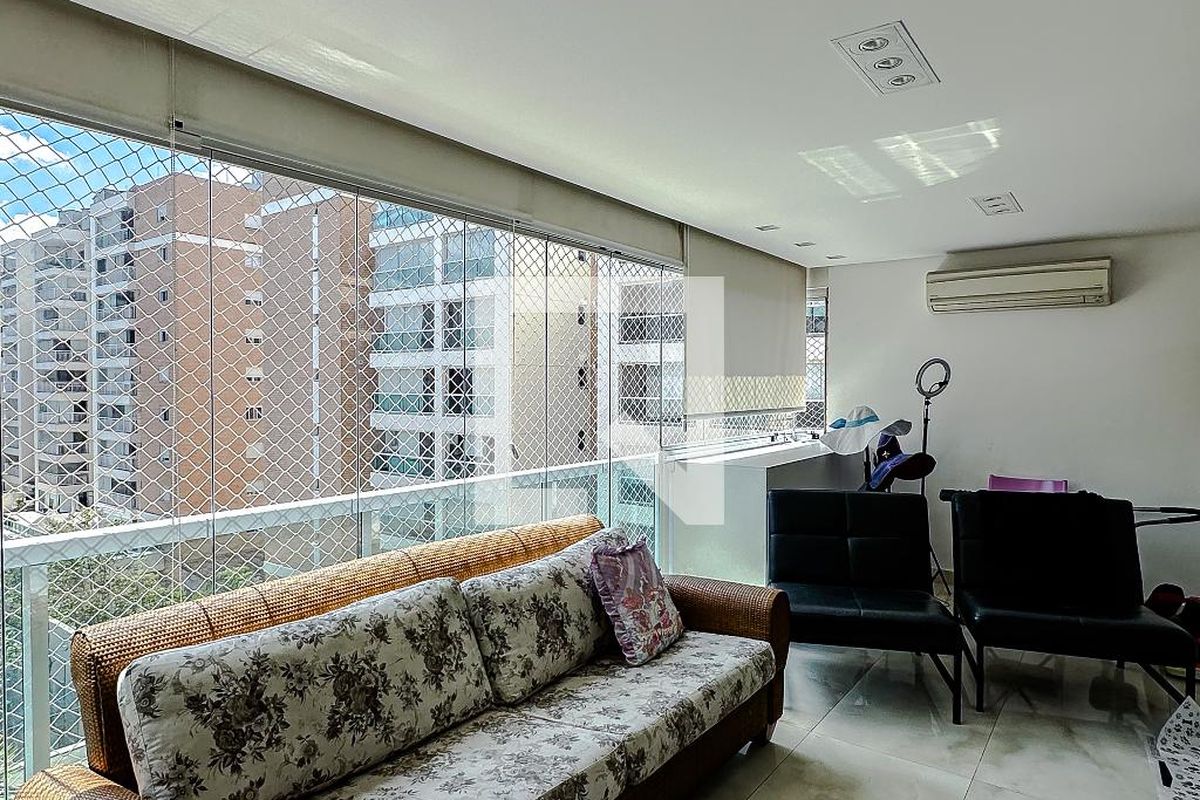 Apartamento, 4 quartos, 204 m² - Foto 8