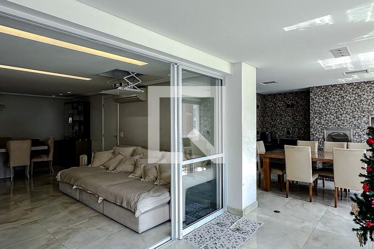 Apartamento, 4 quartos, 204 m² - Foto 7