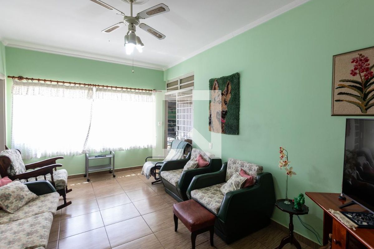 Casa à Venda - Taquaral, 3 Quartos,  360 m2 em , Campinas - sp | SoloBR
