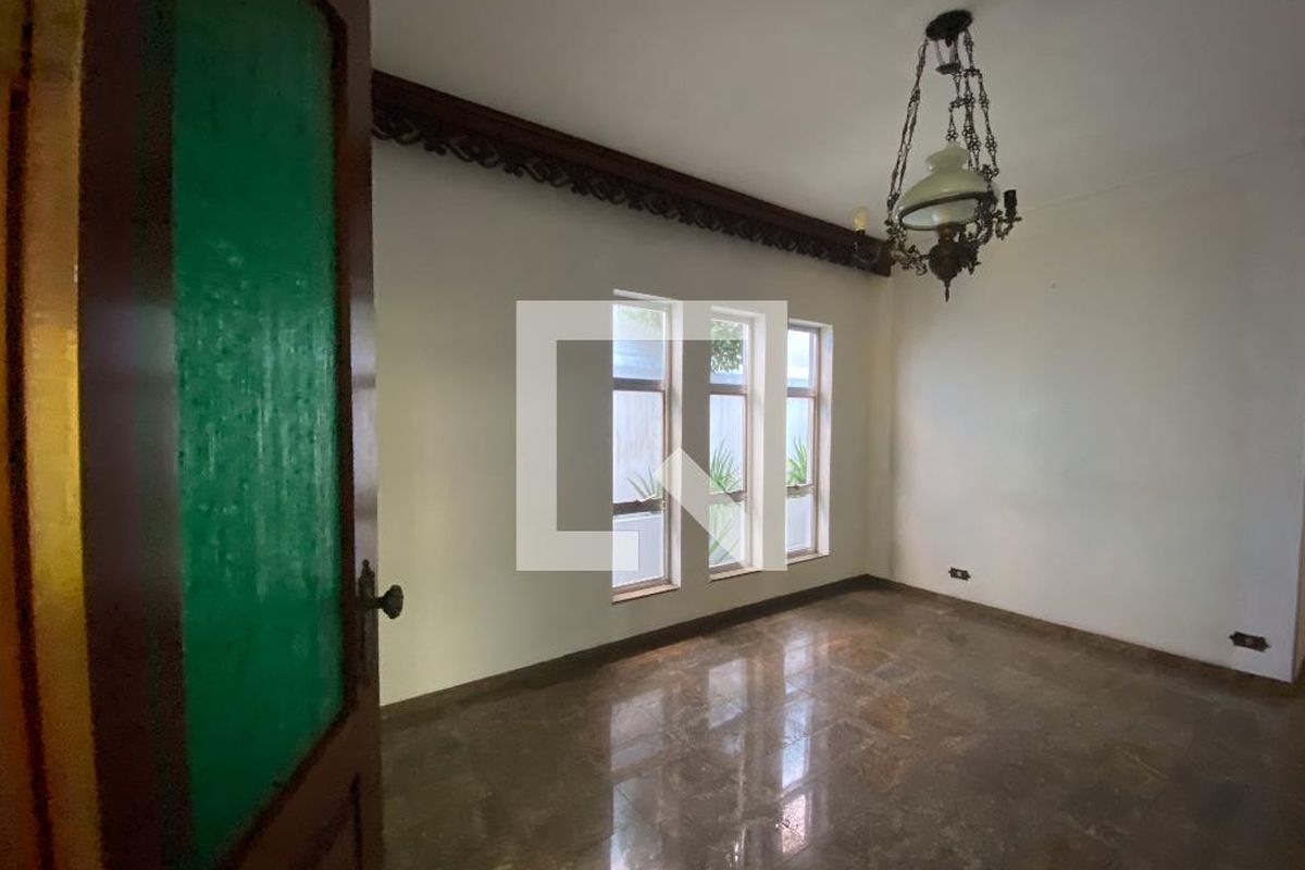 Casa, 6 quartos, 230 m² - Foto 7