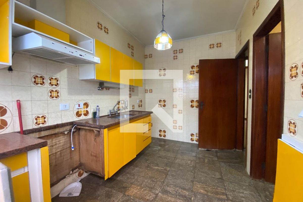 Casa, 6 quartos, 230 m² - Foto 48