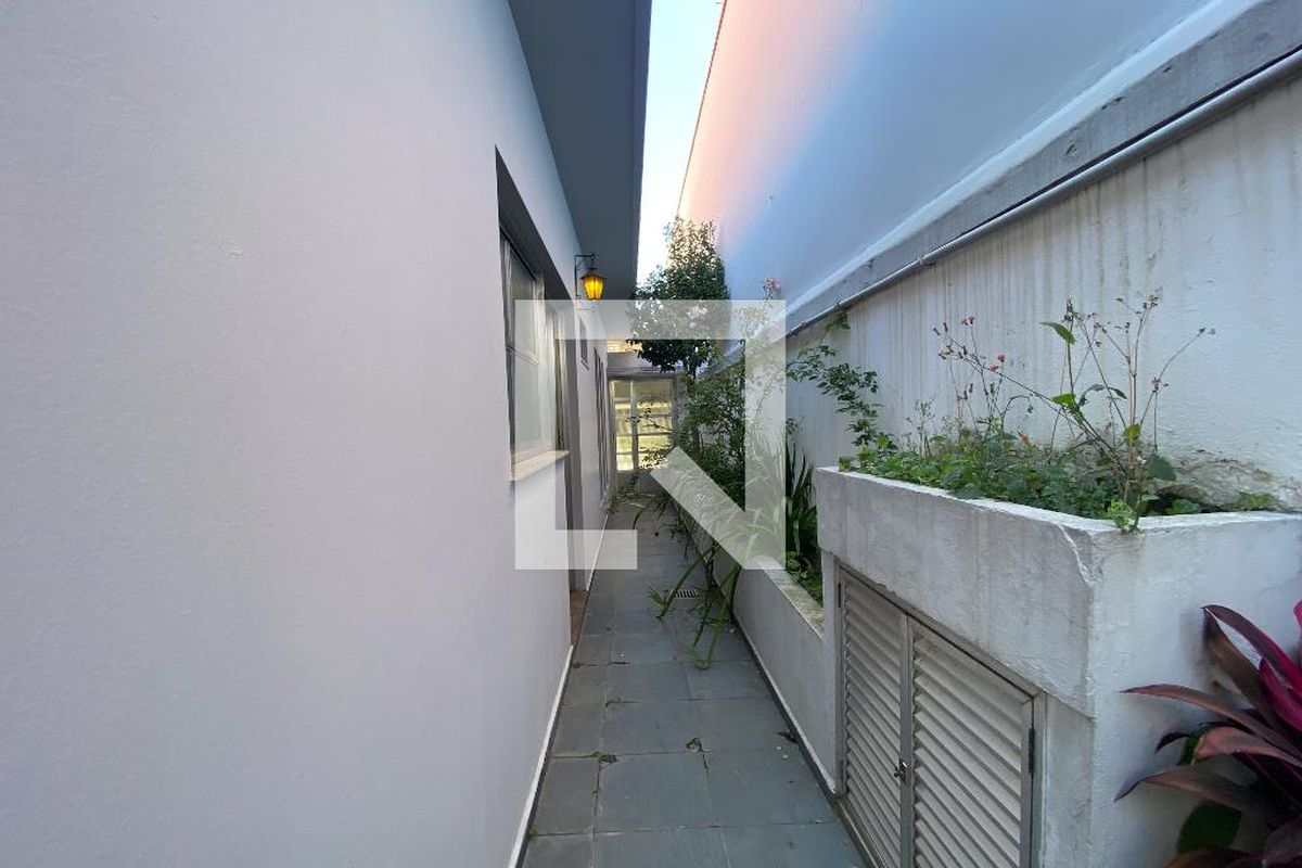 Casa, 6 quartos, 230 m² - Foto 52