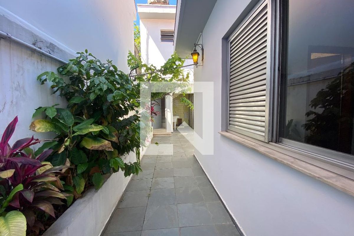 Casa, 6 quartos, 230 m² - Foto 53