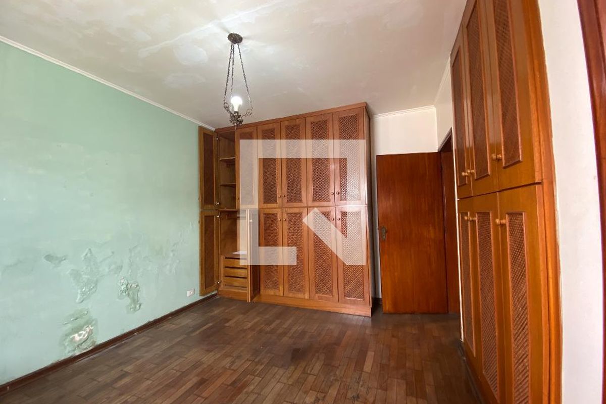 Casa, 6 quartos, 230 m² - Foto 35