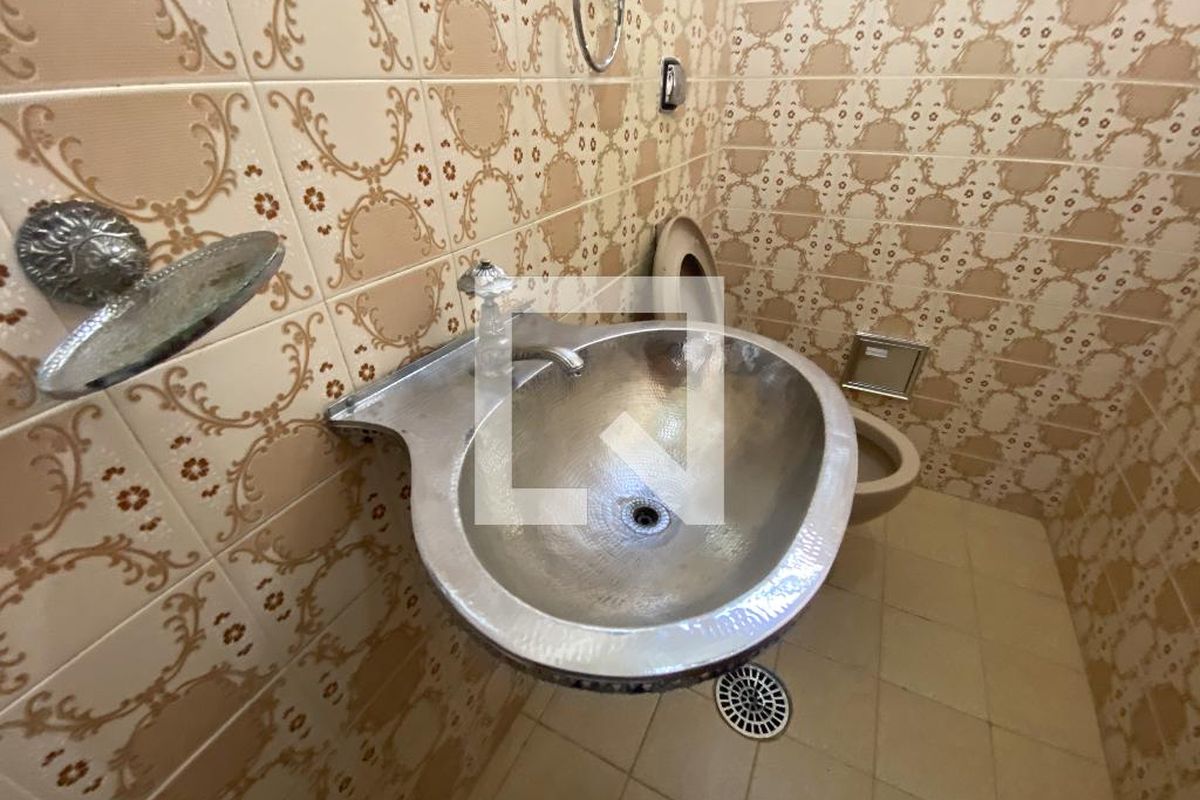 Casa, 6 quartos, 230 m² - Foto 43