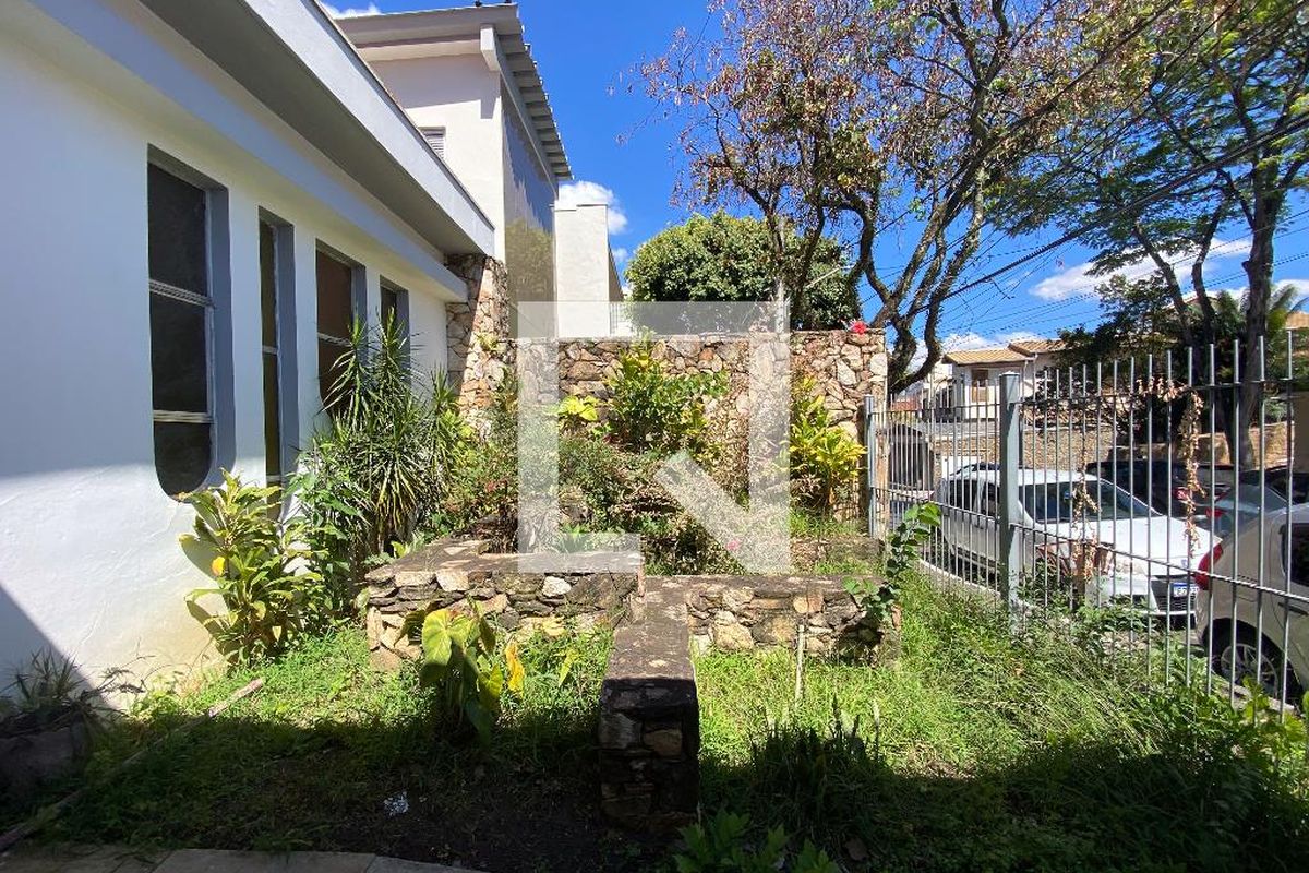 Casa, 6 quartos, 230 m² - Foto 85
