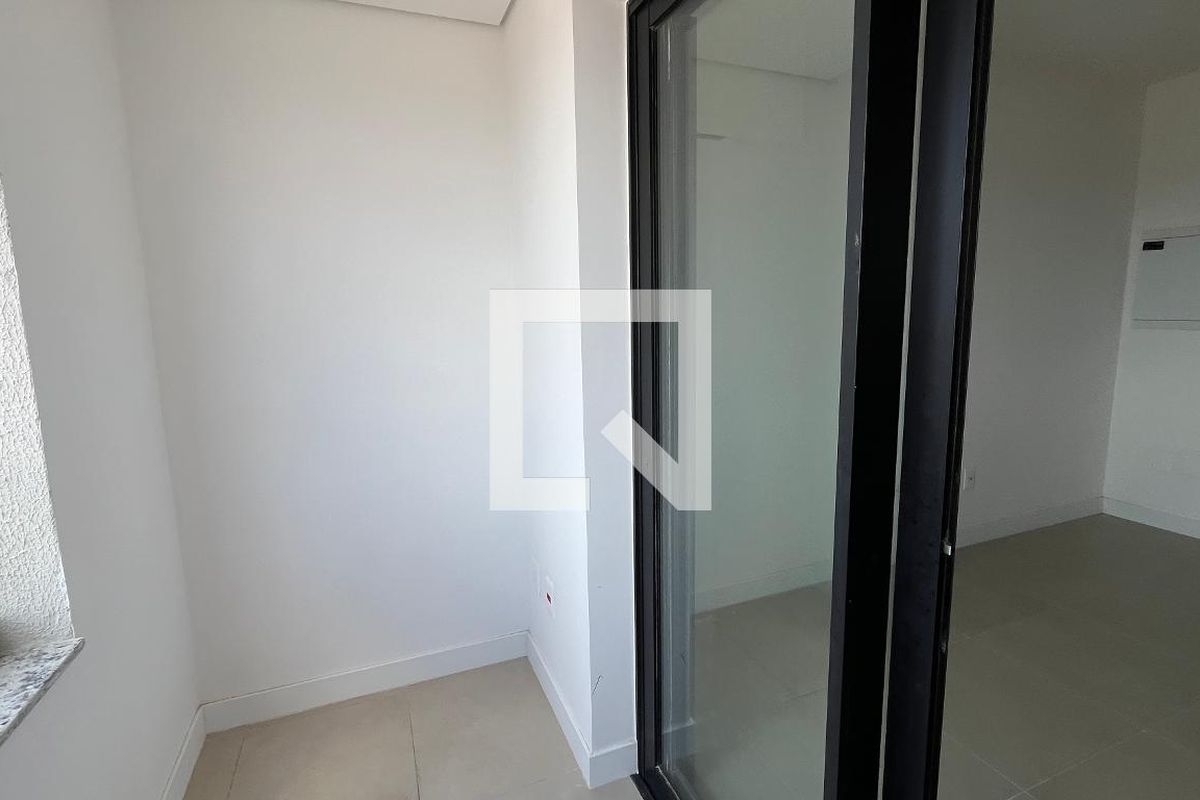 Apartamento à Venda - Bosque, 1 Quarto,  45 m2 em , Campinas - sp | SoloBR
