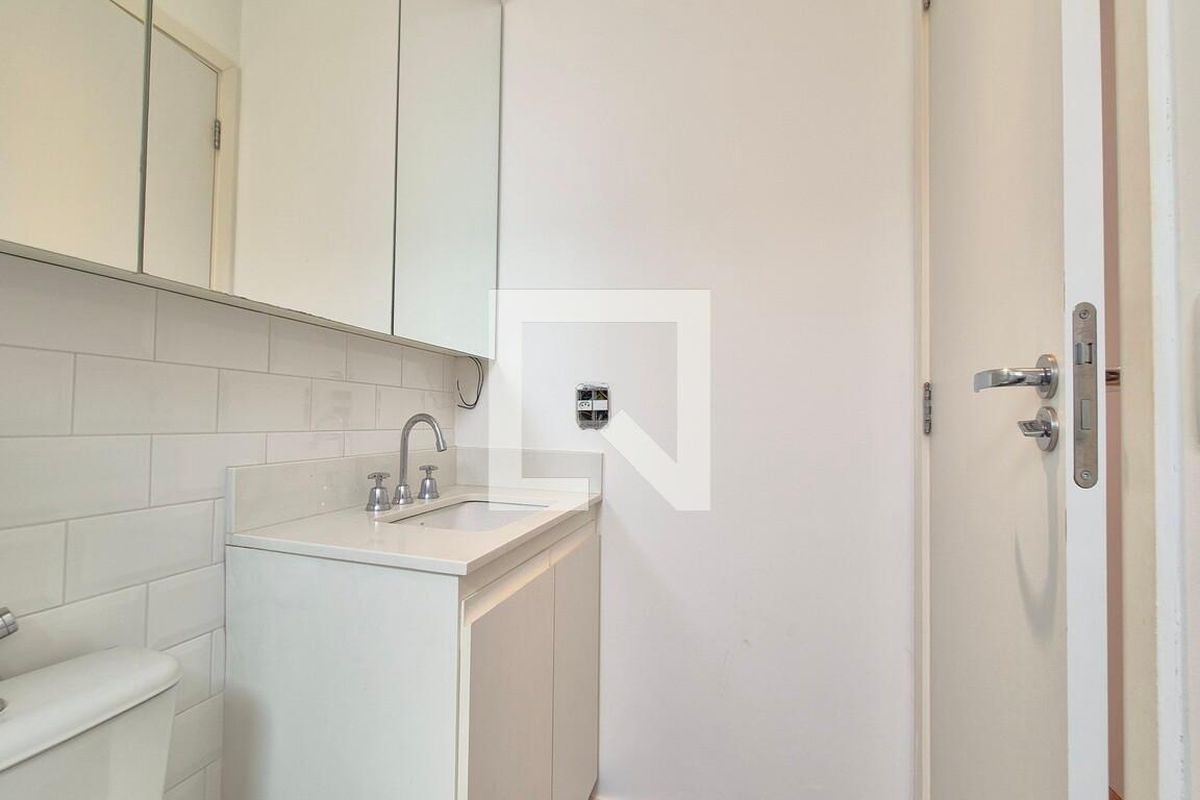 Apartamento à Venda - Cambuí, 2 Quartos,  85 m2 em , Campinas - sp | SoloBR