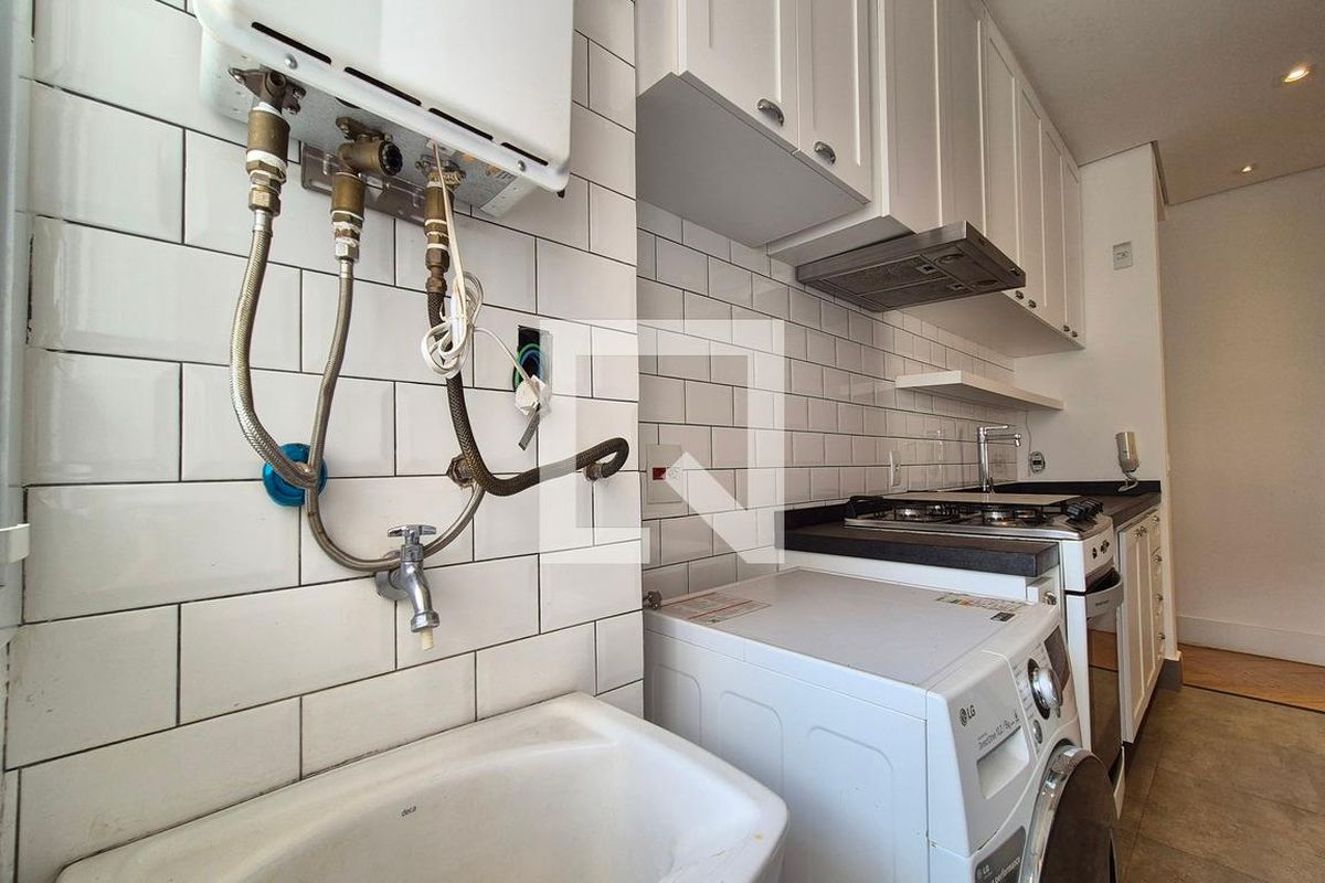 Apartamento à Venda - Cambuí, 2 Quartos,  85 m2 em , Campinas - sp | SoloBR