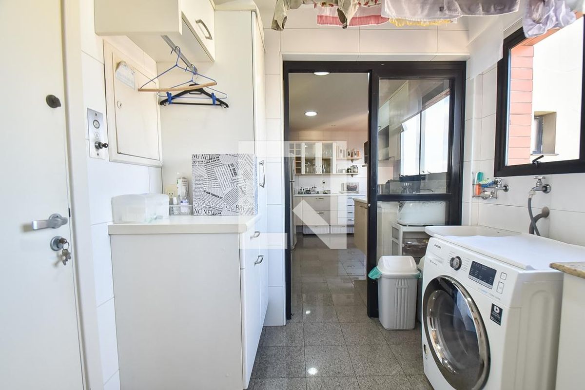 Cobertura, 3 quartos, 230 m² - Foto 47