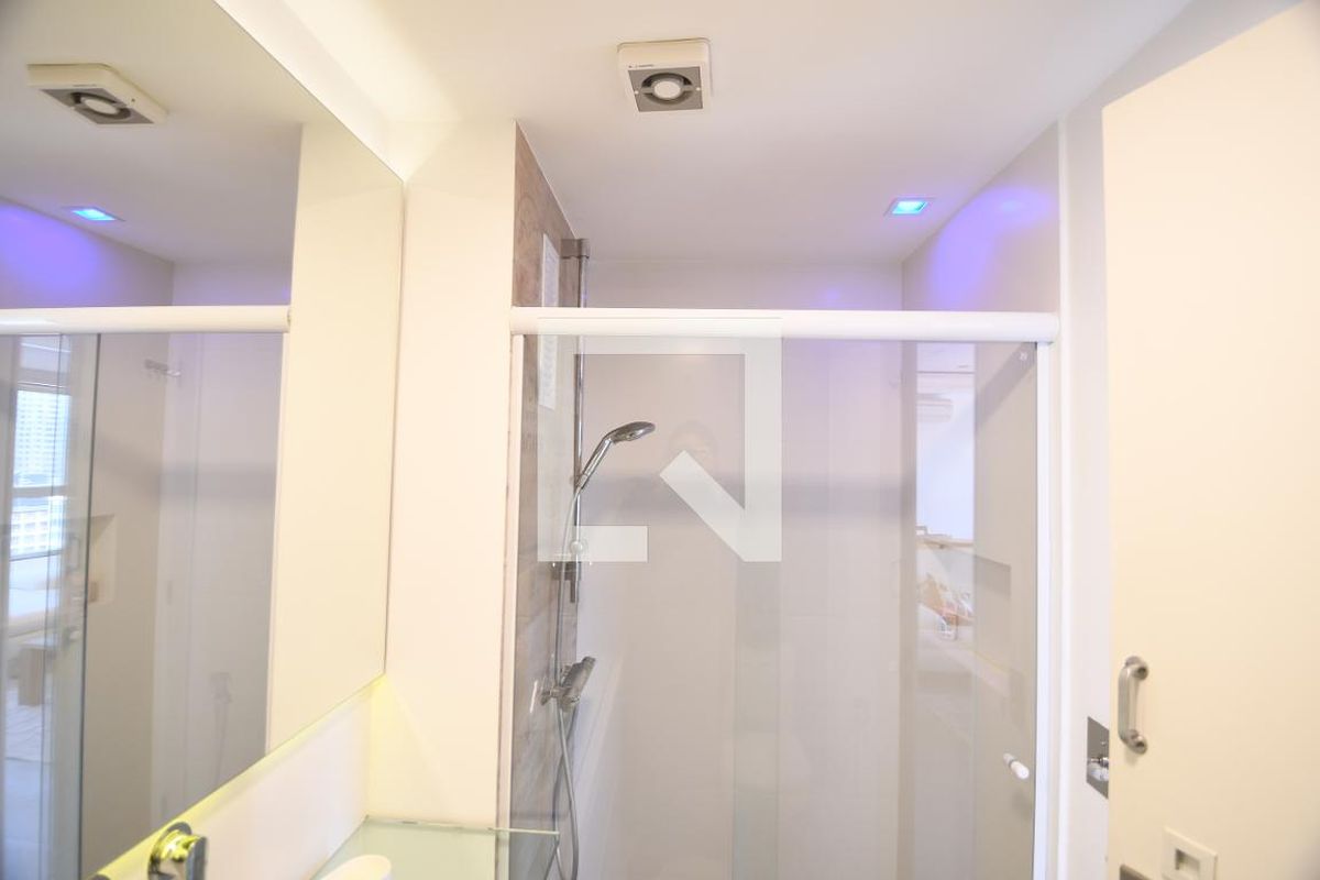 Apartamento à Venda - Cambuí, 1 Quarto,  70 m2 em , Campinas - sp | SoloBR