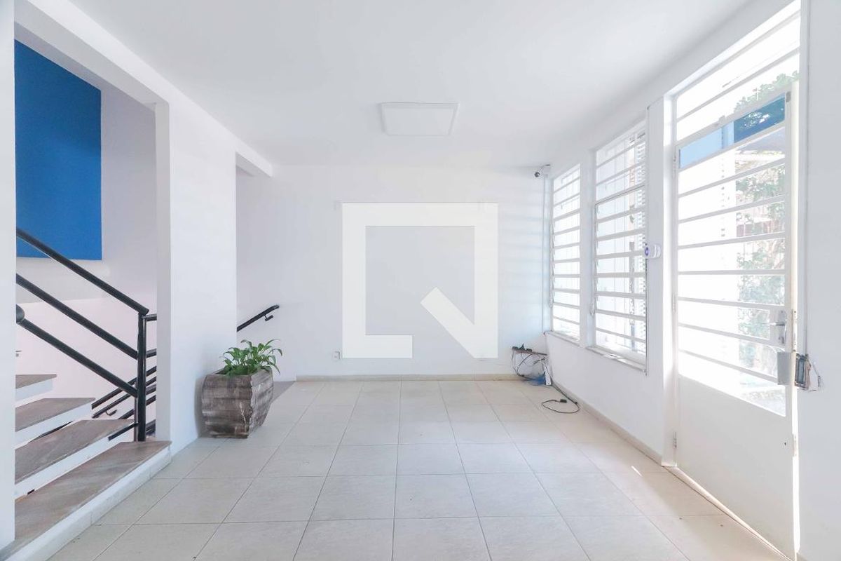 Casa, 3 quartos, 300 m² - Foto 2