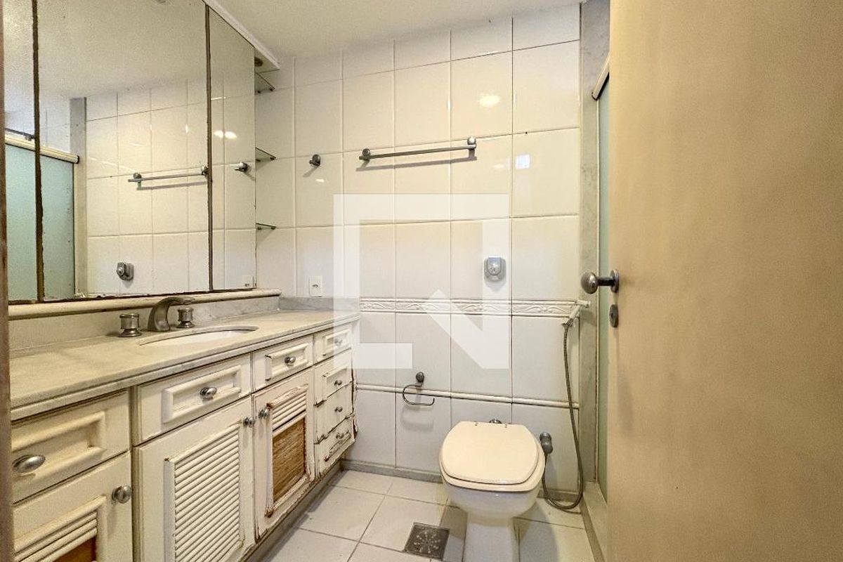 Apartamento, 3 quartos, 170 m² - Foto 52