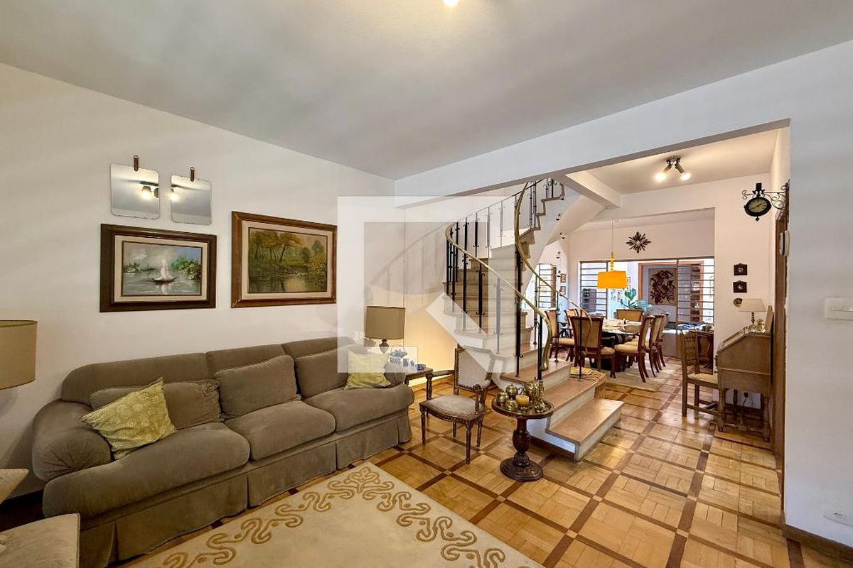 Casa, 3 quartos, 188 m² - Foto 1