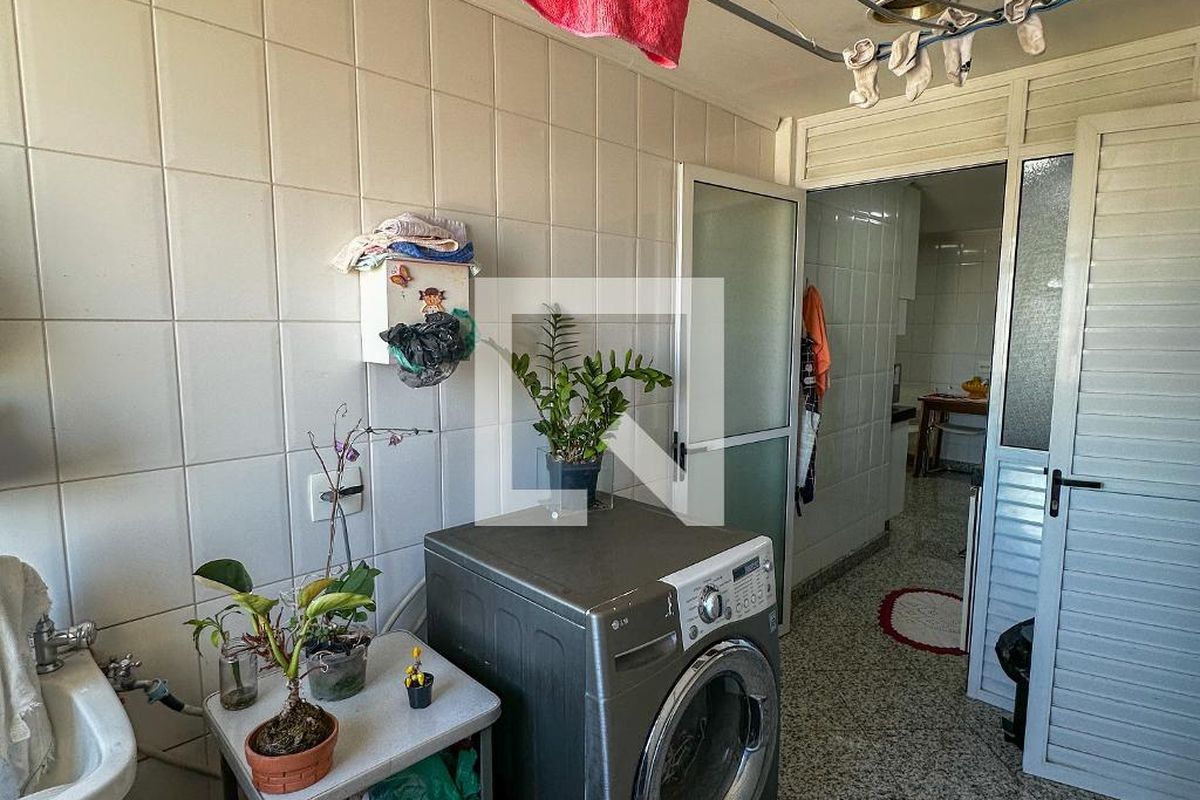 Apartamento, 3 quartos, 140 m² - Foto 29