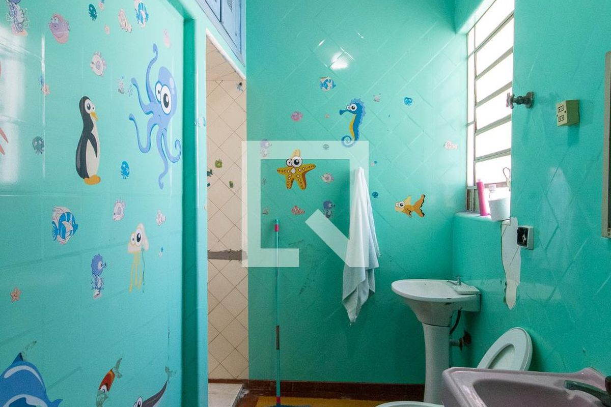 Casa à Venda - Taquaral, 2 Quartos,  500 m2 em , Campinas - sp | SoloBR
