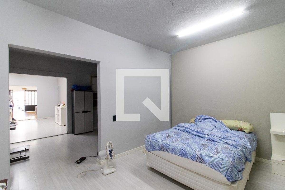 Casa à Venda - Taquaral, 2 Quartos,  500 m2 em , Campinas - sp | SoloBR