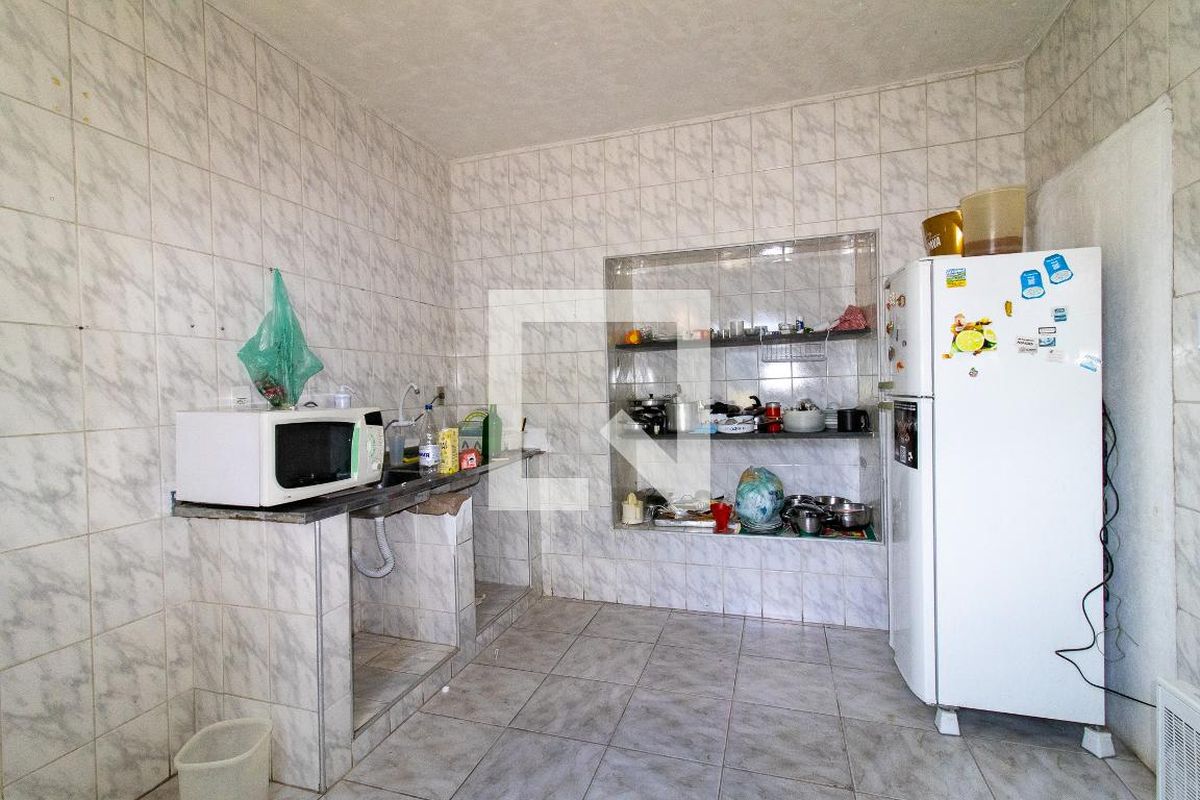 Casa à Venda - Taquaral, 2 Quartos,  500 m2 em , Campinas - sp | SoloBR