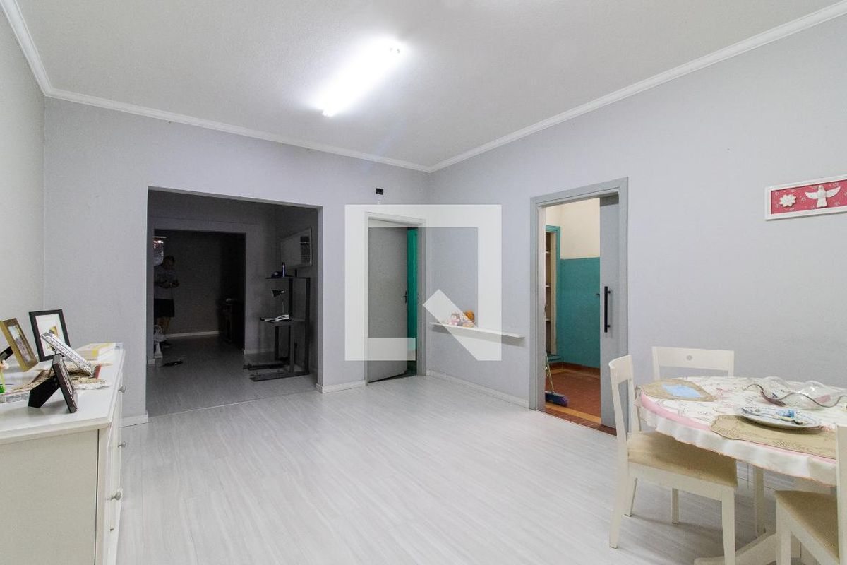 Casa à Venda - Taquaral, 2 Quartos,  500 m2 em , Campinas - sp | SoloBR
