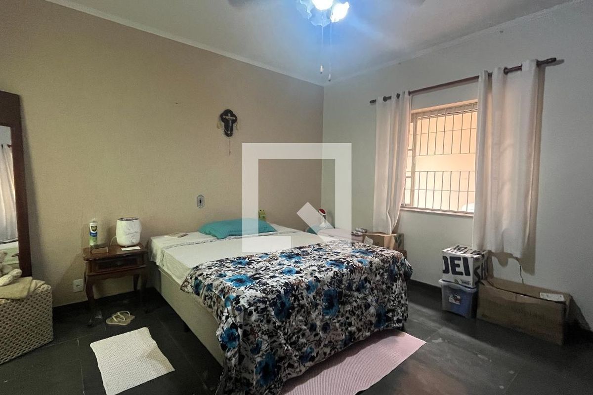 Casa à Venda - Jardim Chapadão, 5 Quartos,  182 m2 em , Campinas - sp | SoloBR