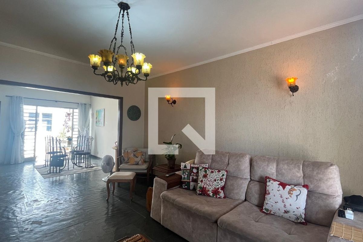 Casa à Venda - Jardim Chapadão, 5 Quartos,  182 m2 em , Campinas - sp | SoloBR