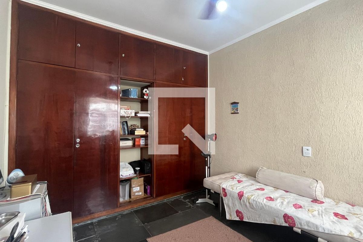 Casa à Venda - Jardim Chapadão, 5 Quartos,  182 m2 em , Campinas - sp | SoloBR