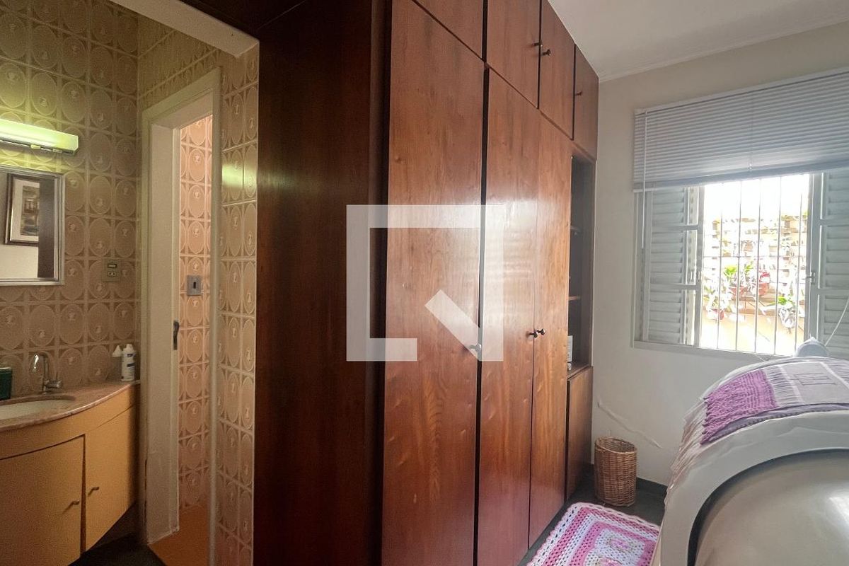Casa à Venda - Jardim Chapadão, 5 Quartos,  182 m2 em , Campinas - sp | SoloBR