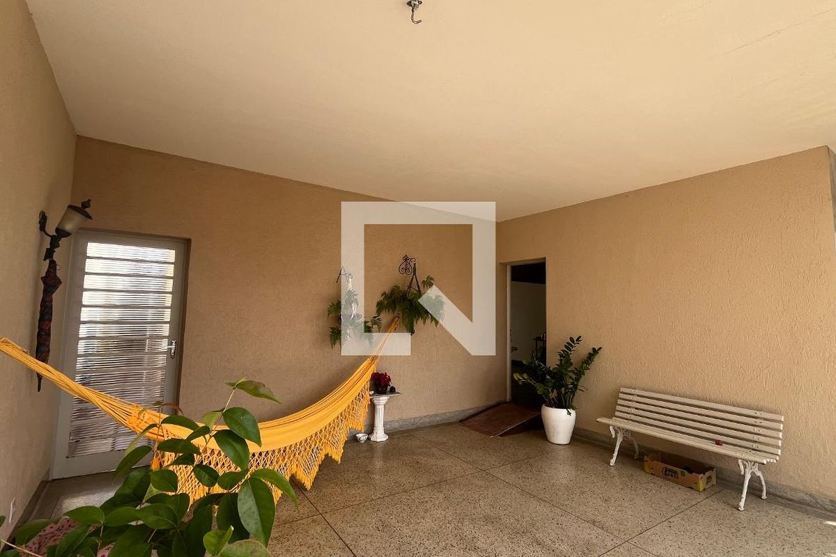 Casa à Venda - Jardim Chapadão, 5 Quartos,  182 m2 em , Campinas - sp | SoloBR
