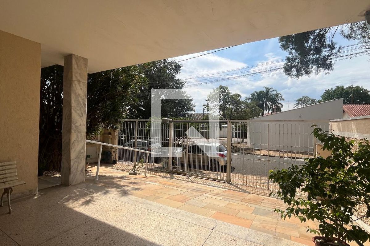 Casa à Venda - Jardim Chapadão, 5 Quartos,  182 m2 em , Campinas - sp | SoloBR