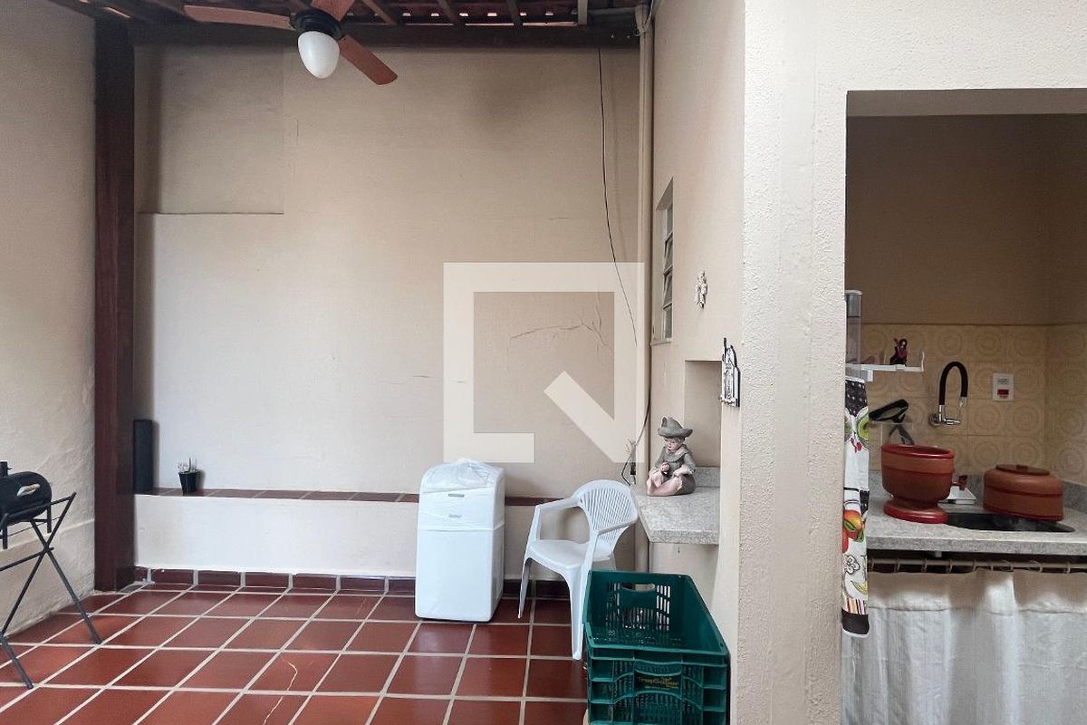 Casa à Venda - Jardim Chapadão, 5 Quartos,  182 m2 em , Campinas - sp | SoloBR