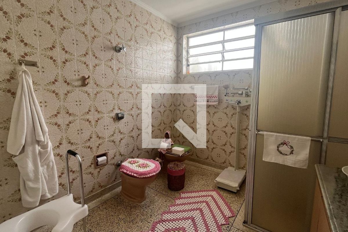 Casa à Venda - Jardim Chapadão, 5 Quartos,  182 m2 em , Campinas - sp | SoloBR