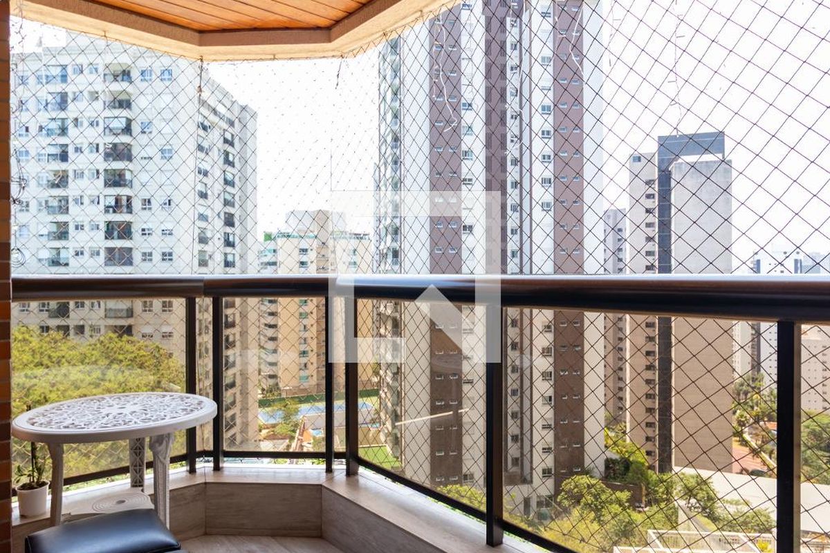 Apartamento, 3 quartos, 140 m² - Foto 12