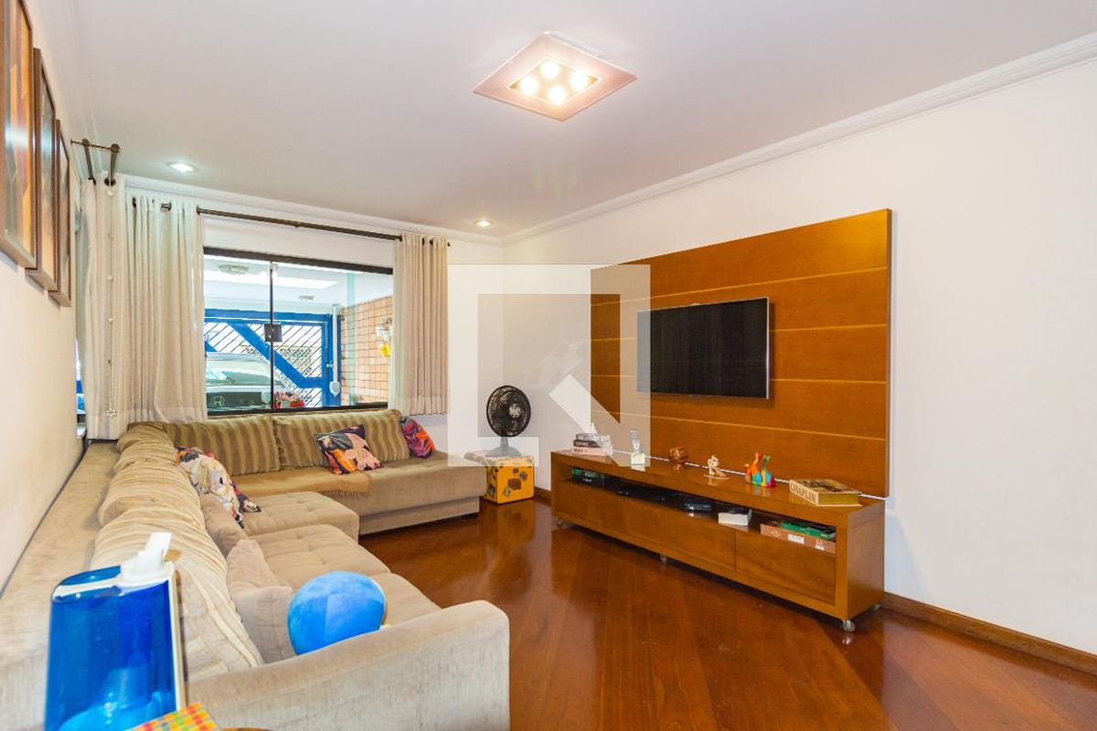 Casa, 3 quartos, 138 m² - Foto 4