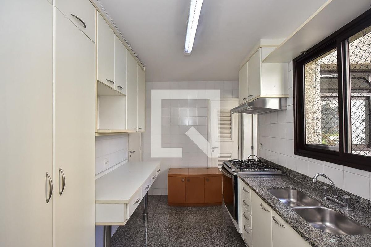Apartamento, 3 quartos, 176 m² - Foto 103
