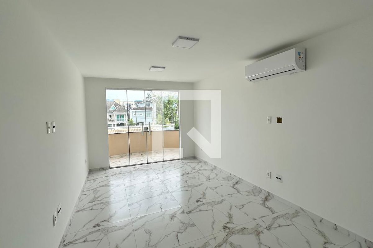 Casa, 5 quartos, 300 m² - Foto 32