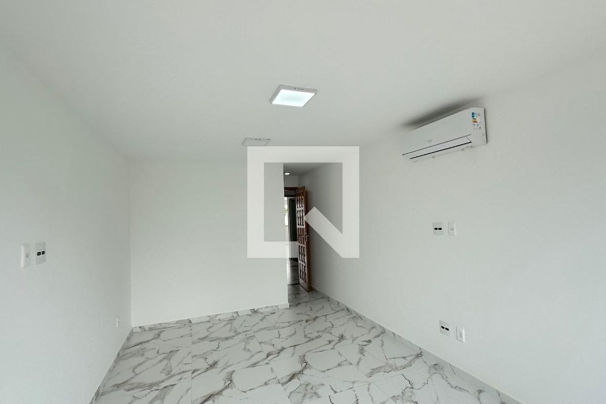 Casa, 5 quartos, 300 m² - Foto 66