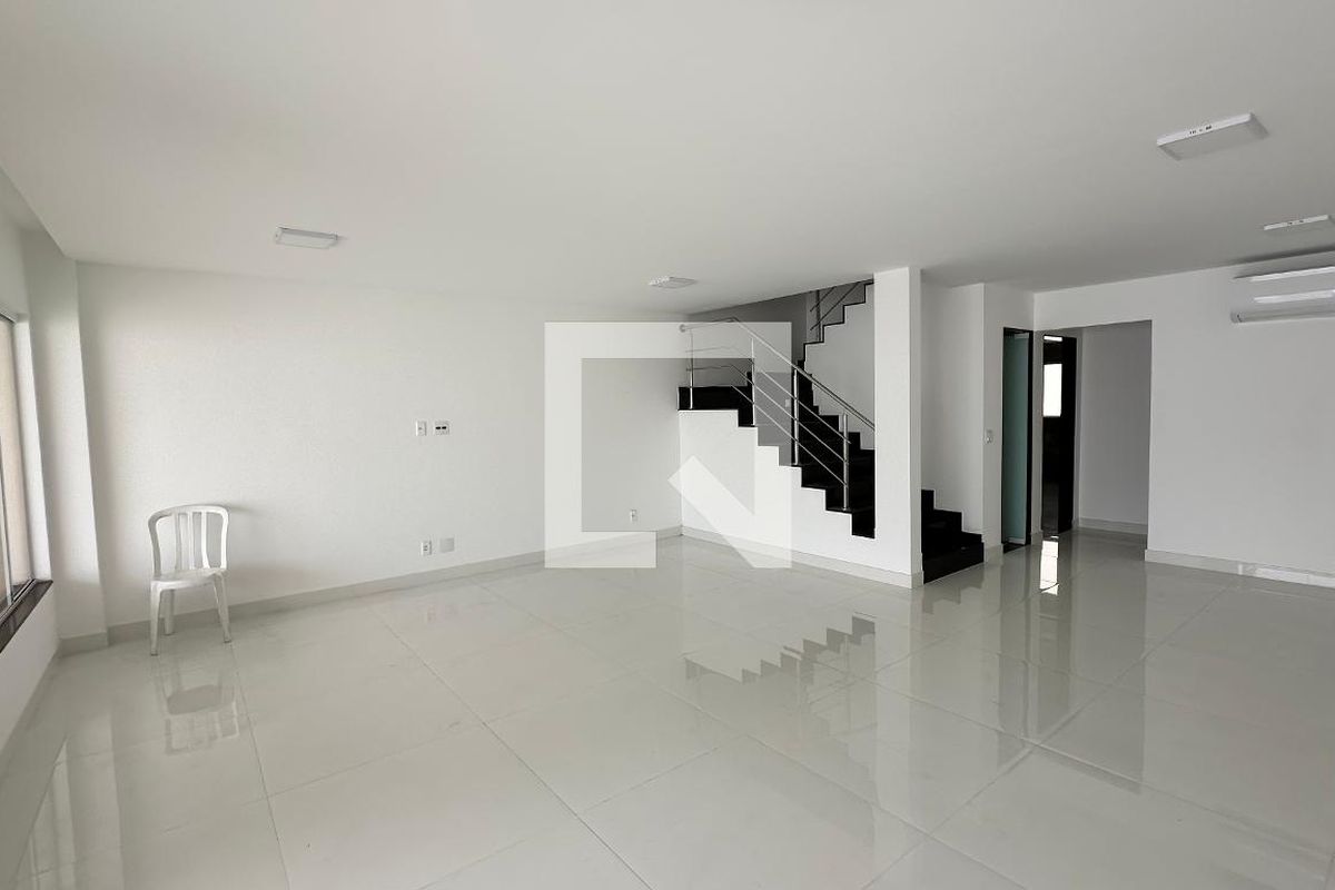 Casa, 5 quartos, 300 m² - Foto 2