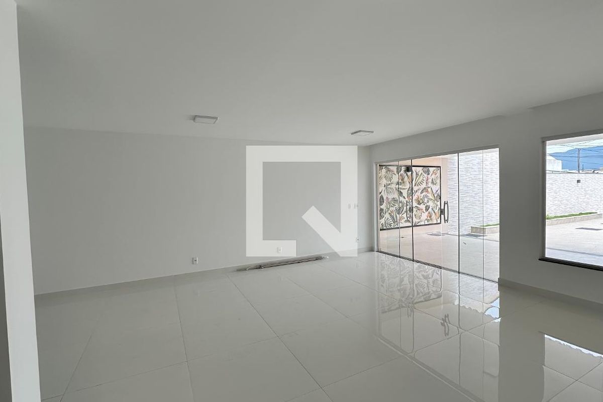 Casa, 5 quartos, 300 m² - Foto 4